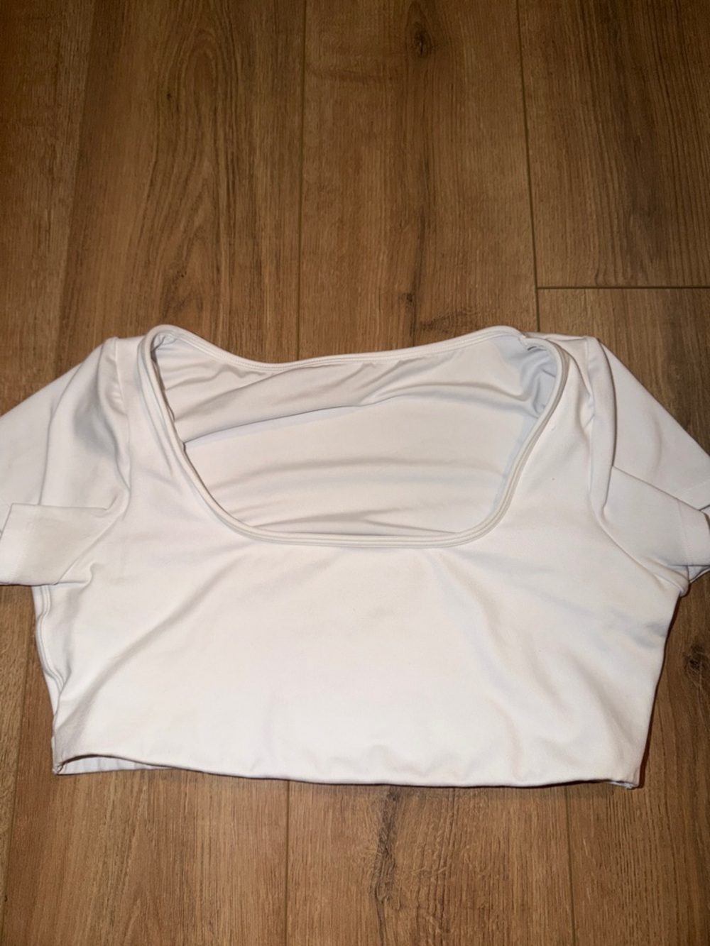 GILLY HICKS very  cropped top